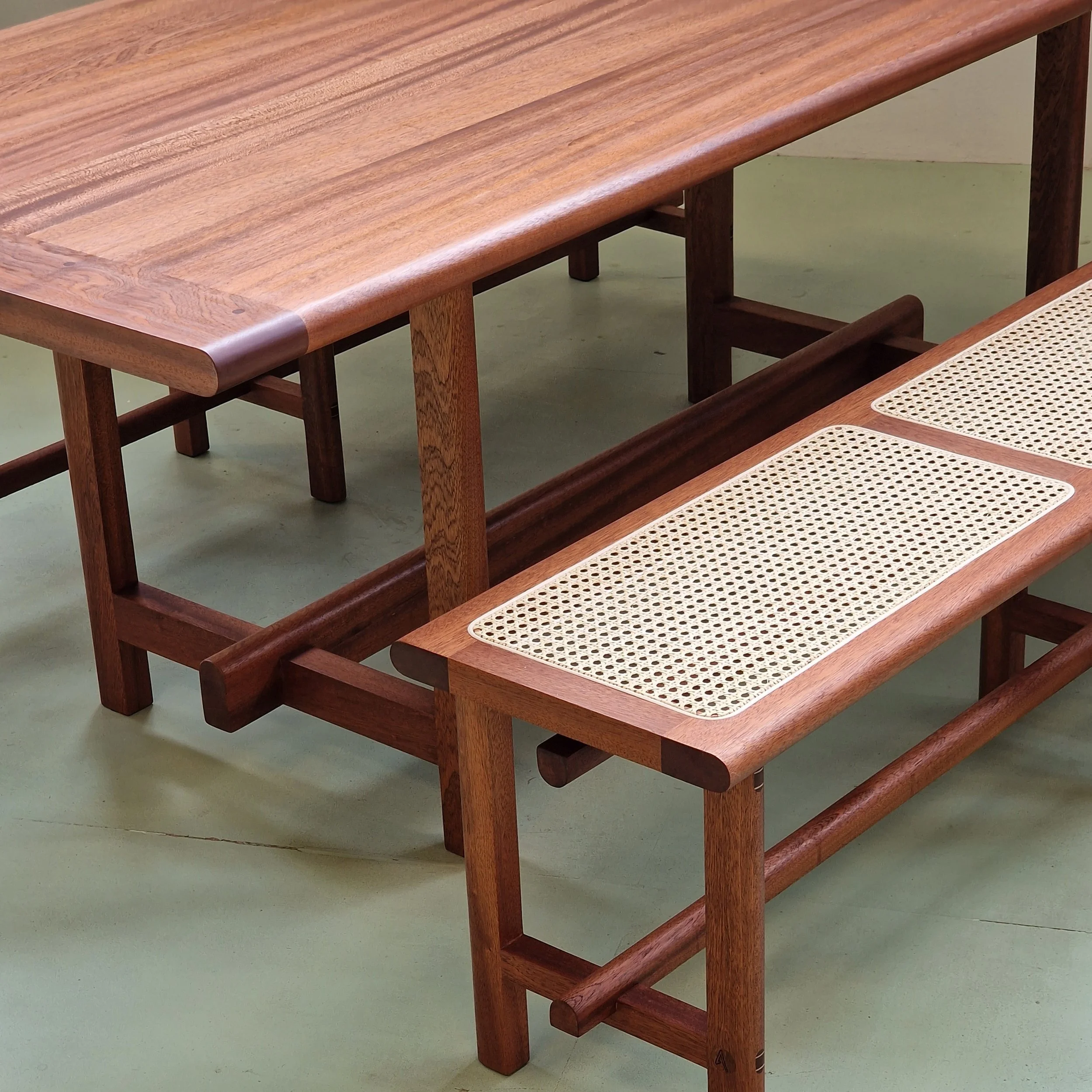Dining set detail