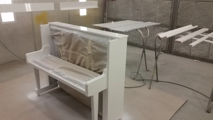 Yamaha U1 getting painted in white