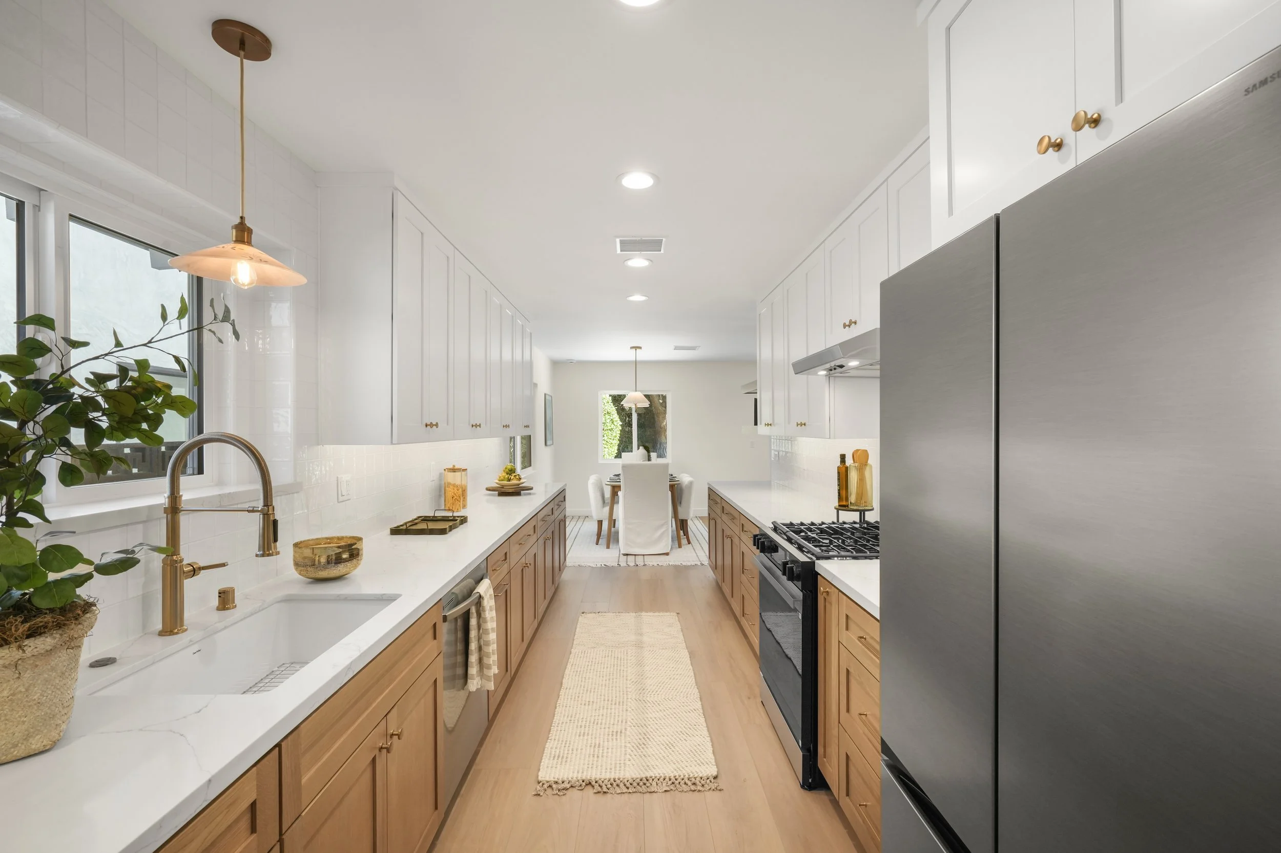 Sherman Oaks ~ Staging