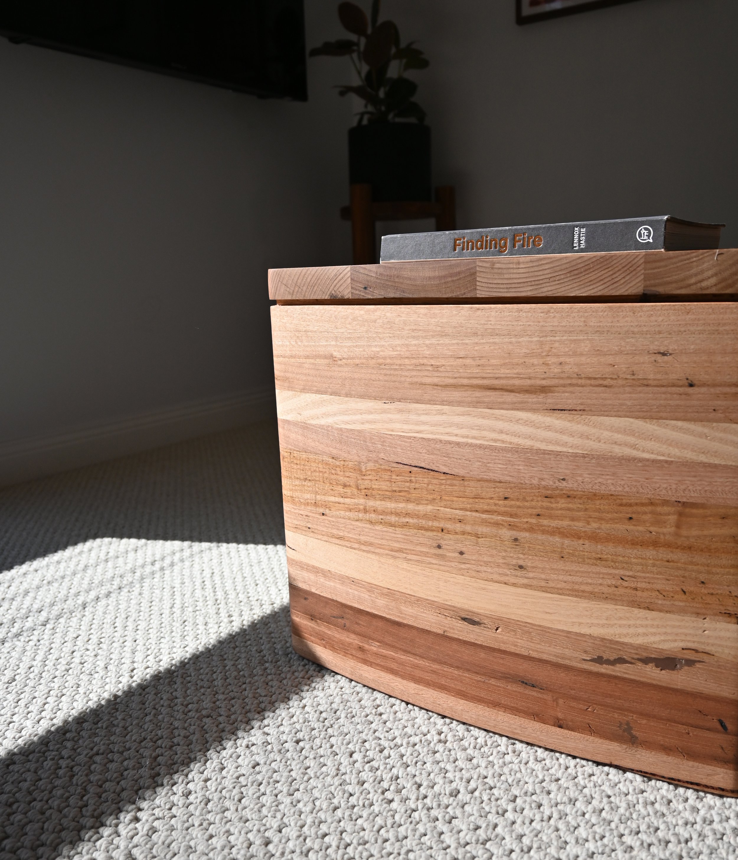 coffeetable2.jpg