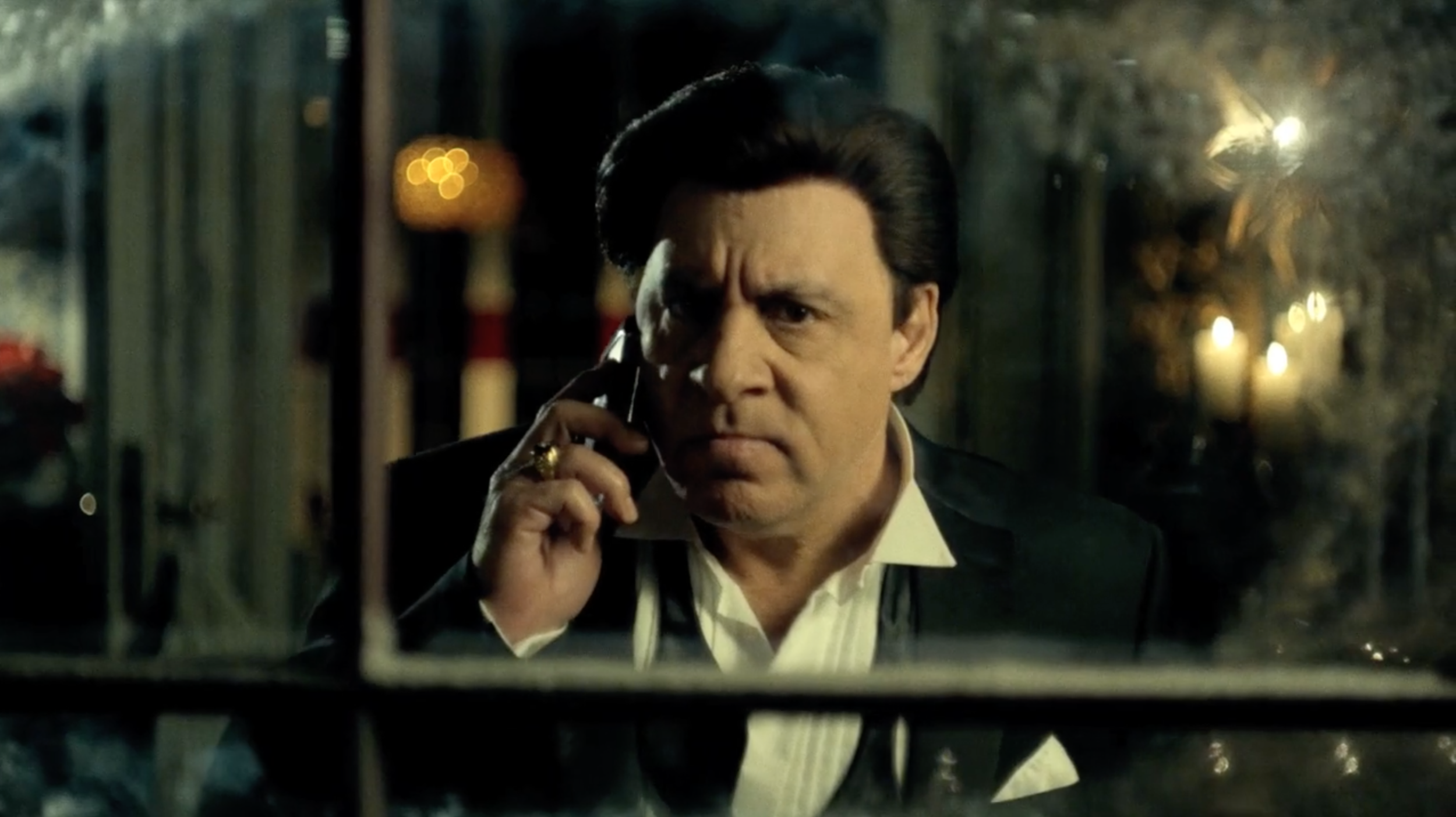Steven Van Zandt speaking on the phone in Lilyhammer, cinematography by Johan-Fredrik Bødtker.