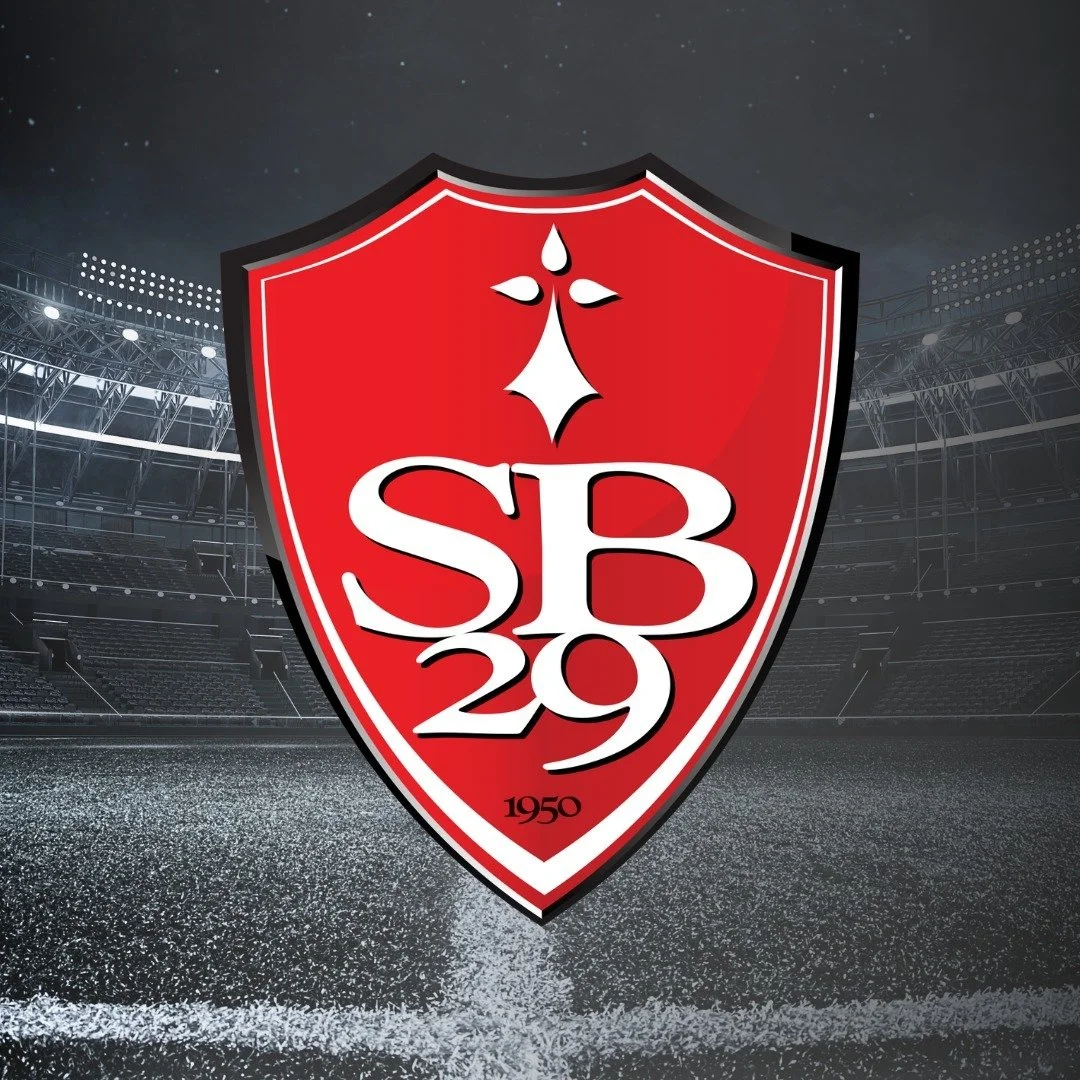 🎉 Bravo &agrave; nos &eacute;l&egrave;ves vainqueurs du tournoi VSM Football de la saison derni&egrave;re ! 🏆 Ils ont remport&eacute; des tickets pour le Parc des Princes et ont eu l'incroyable chance d'assister au match PSG x Brest samedi dernier,