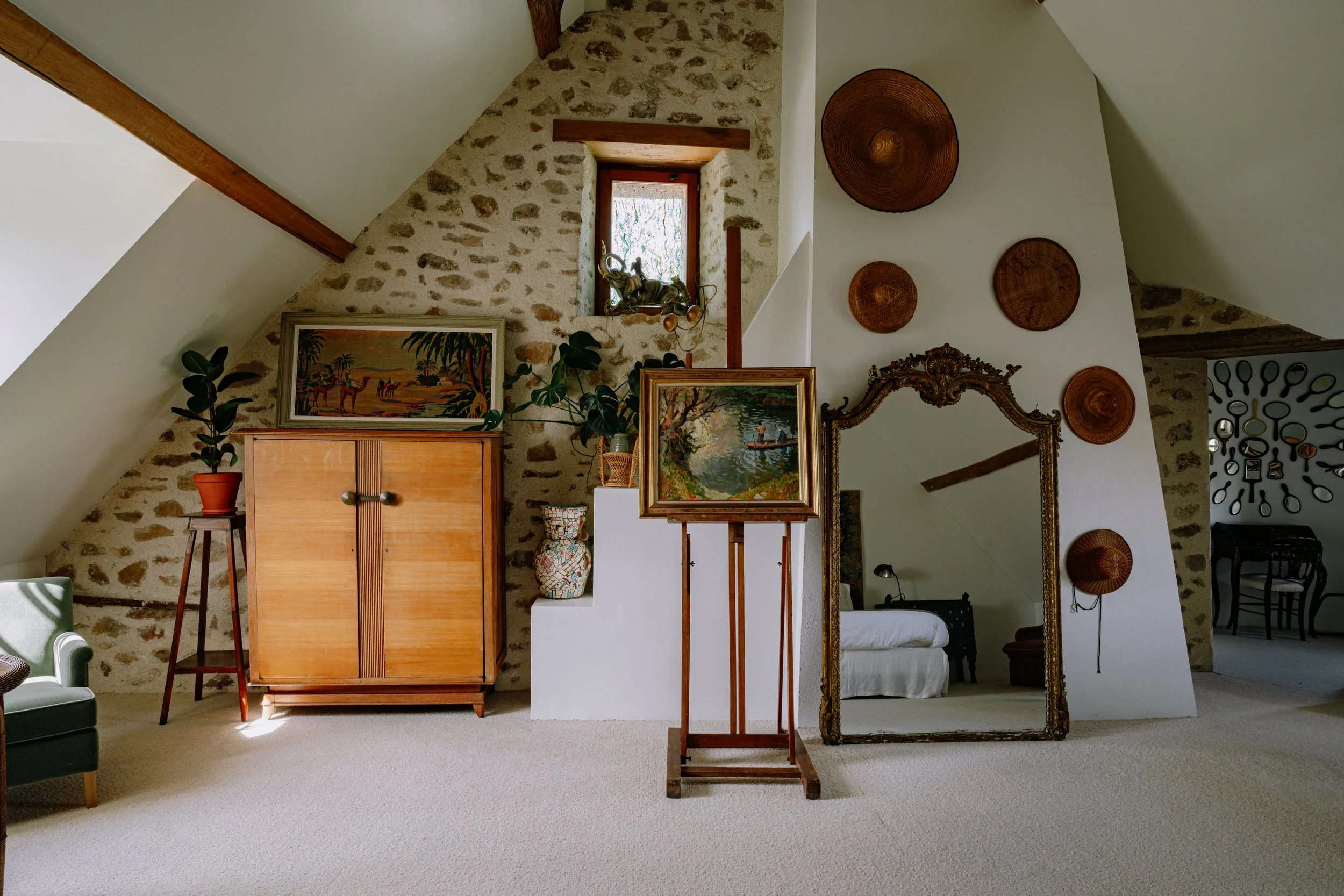 3Chambre avec charpente apparente.jpg