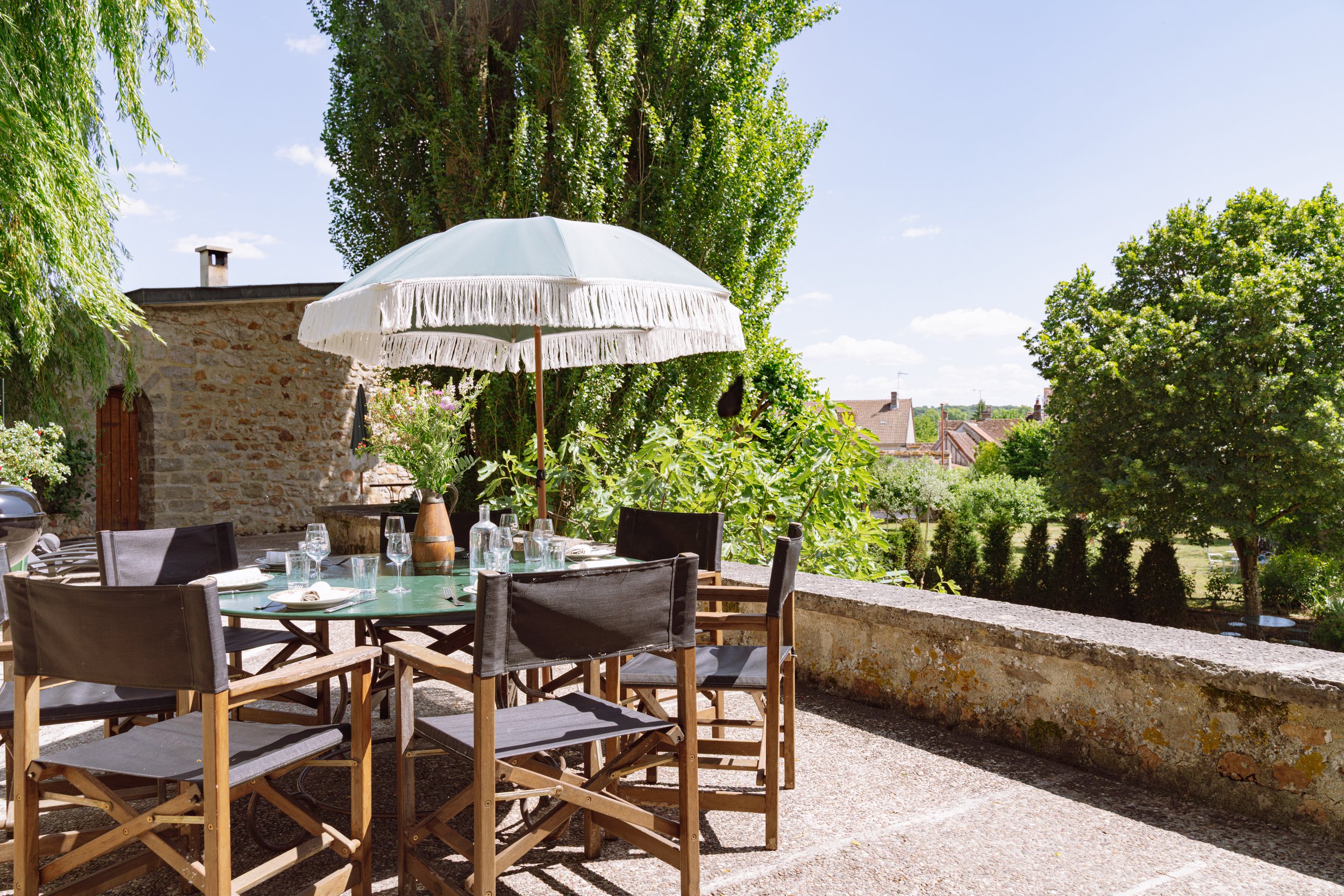 LA TERRASSE &amp; EXTÉRIEURS