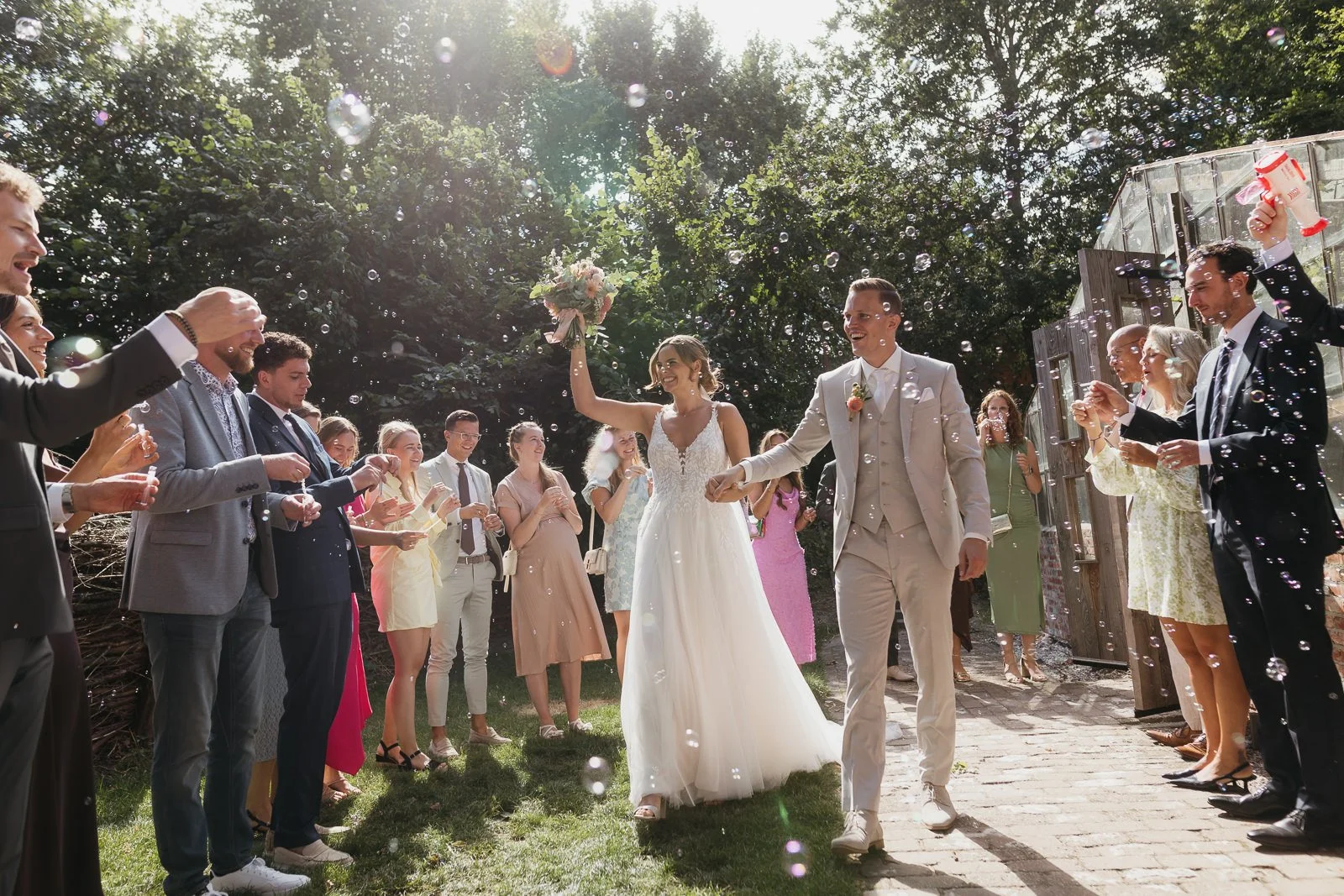ceremony-blog-wedding-photography-kiss-dutch-photographer-deventer-14.jpg