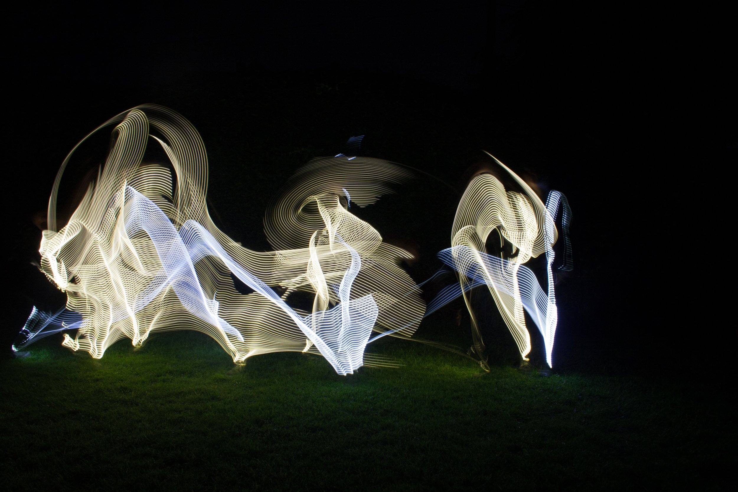 Balance - Long exposure light paintings inspired by the movements of Tai Chi