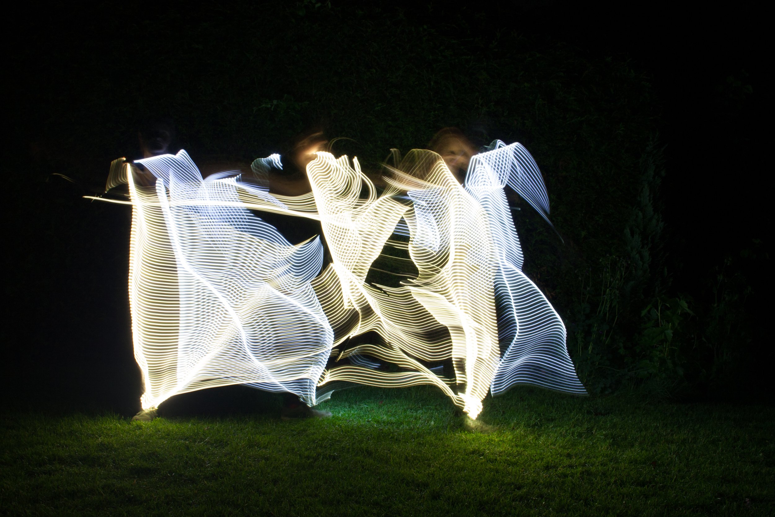 Balance - Long exposure light paintings inspired by the movements of Tai Chi