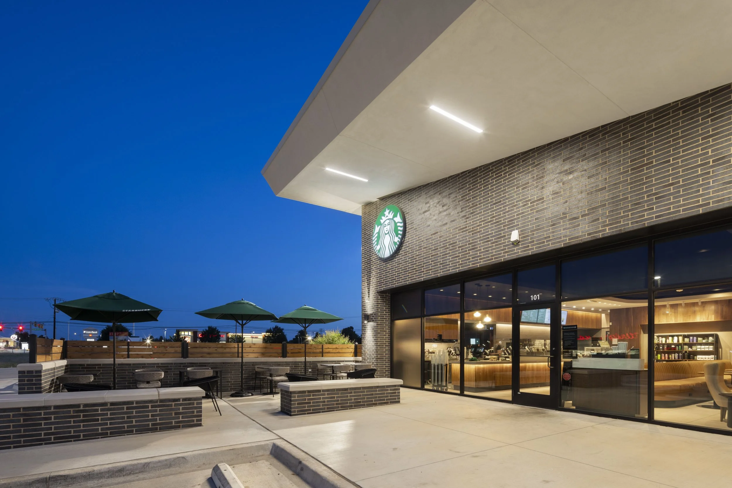 Mayfair Shopping - Starbucks-5.1.jpg