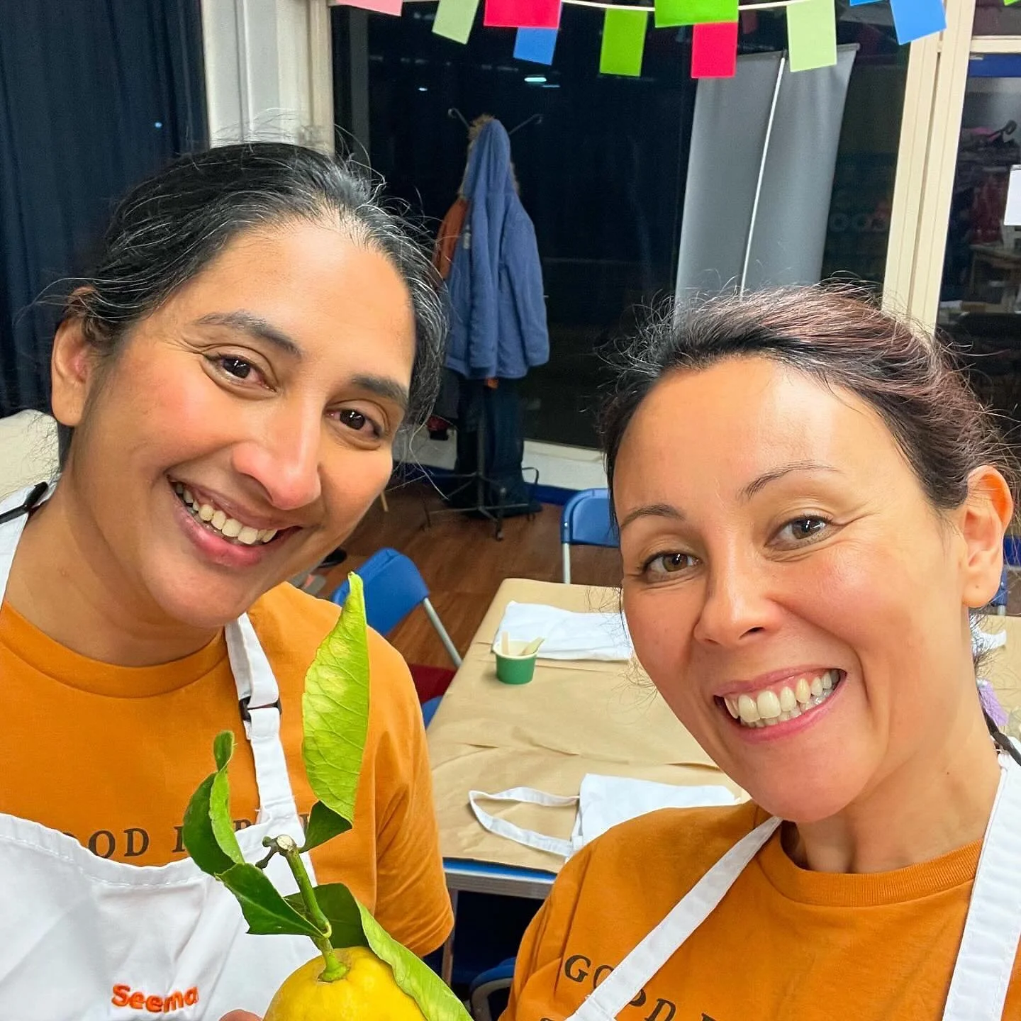 ⭐️ Cook with us TOMORROW at Art on the Hill @aoth_bristol! ⭐️

Bring the kids to our creative Autumn Rolls workshop&hellip;🧑&zwj;🍳

📆 Saturday 4 October  👉 Adult &amp; Child (age 3+) activity, drop in anytime between 10.30am-2pm  📍Art on the Hil