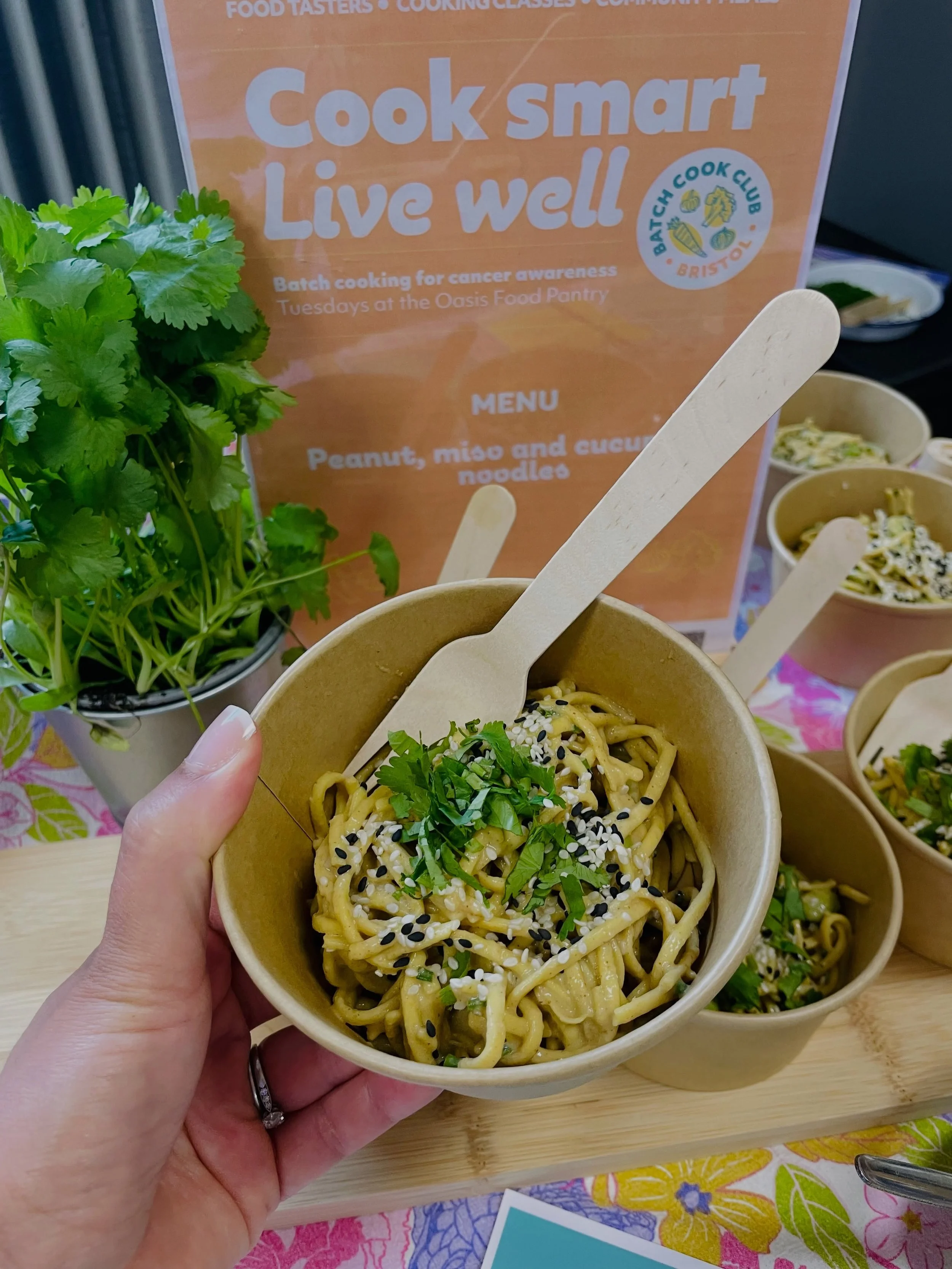 TODAY! 🥪 Free Cook Smart, Live Well taster session 12.30-2pm

Looking for tasty, healthy meal ideas on a budget? Join us today at St Peter&rsquo;s Methodist Church to try some food and find out more about our cooking courses starting in June.

⭐️ Th