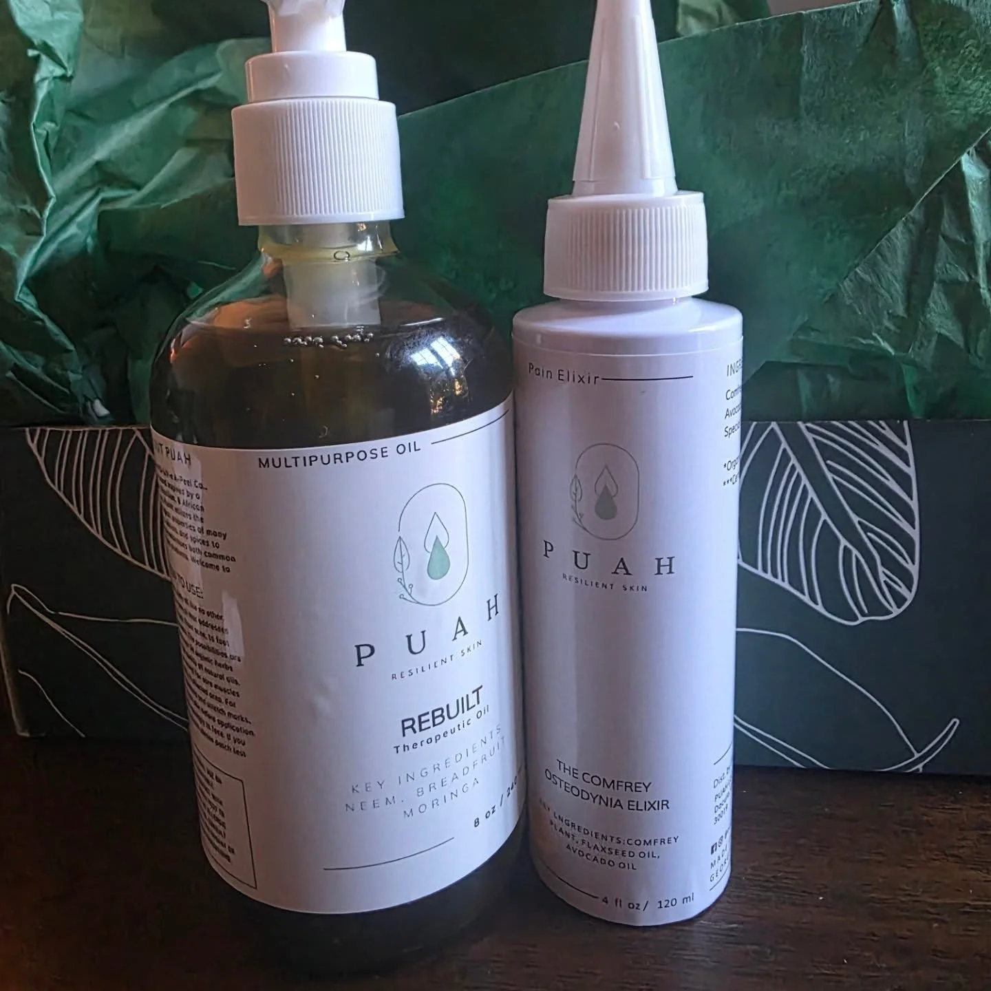 PUAH Pain and Rebuild Oils.

I broke my leg last year and had some recurring pain in my other leg due to weigh bearing on that leg for 3-4 months while my other leg healed. My friend and pharmacist,  Dr. Rachel McClain and Owner of  Puah Skincare gav