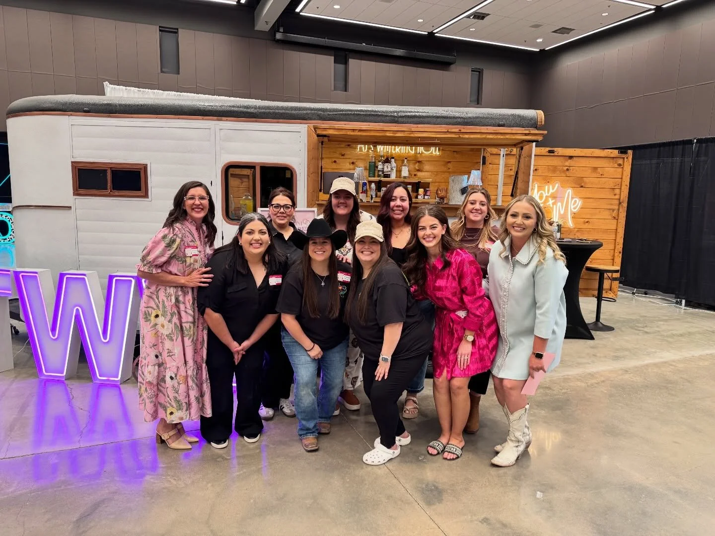 Always feeling lucky when powerful women get together and support each other! 💖🍀

Just a few of our members at the WTX Mini Bridal Market this weekend hosted by @onthewhiskeywagon!