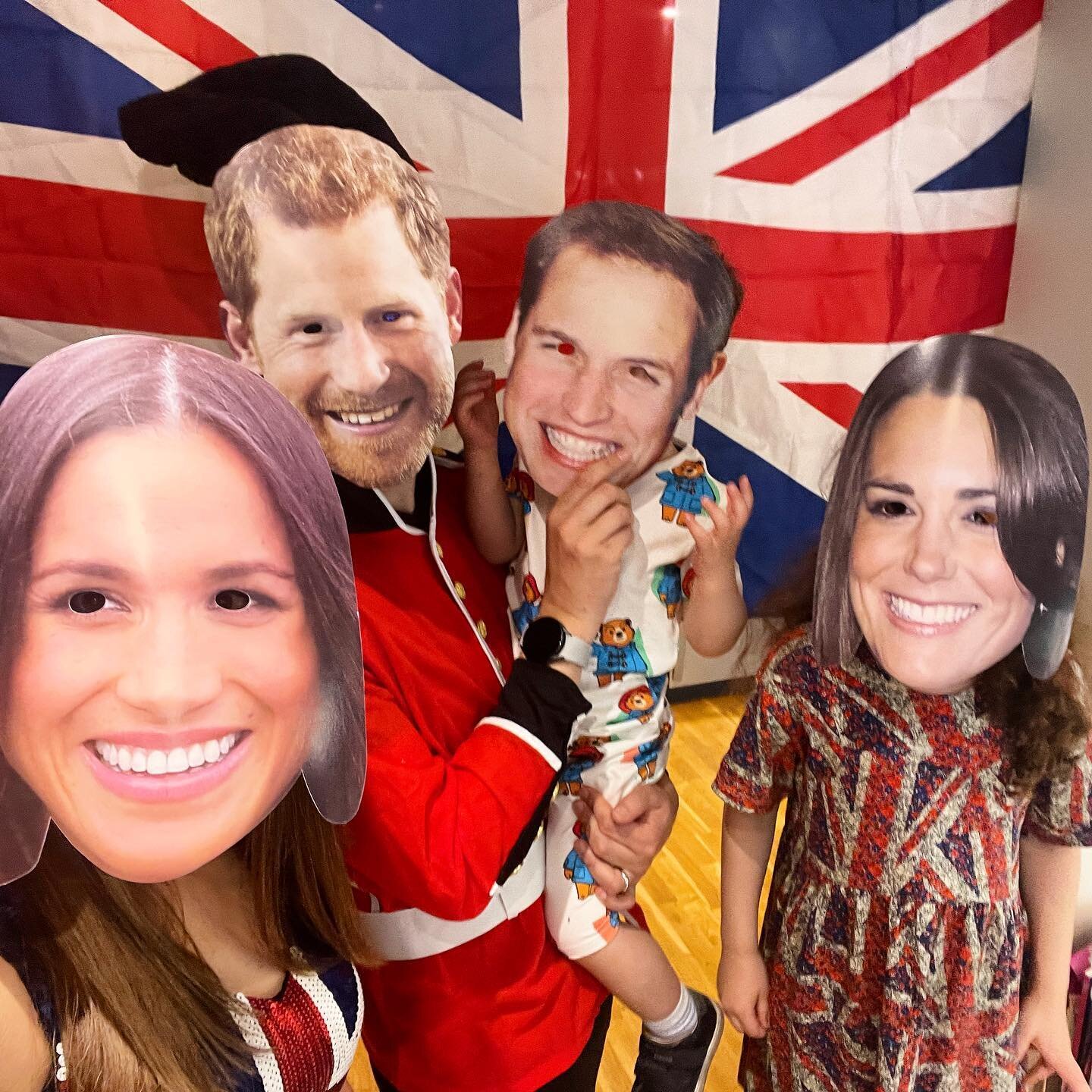 👑Have a super Coronation celebration everyone, plenty of tea , cake, scones, street parties and champagne - lots of love us 👑 p.s. loved everything about today!!
🇬🇧🇬🇧🇬🇧🇬🇧🇬🇧🇬🇧🇬🇧🇬🇧🇬🇧🇬🇧🇬🇧🇬🇧
#king #kingcharles #royalfamily #gods