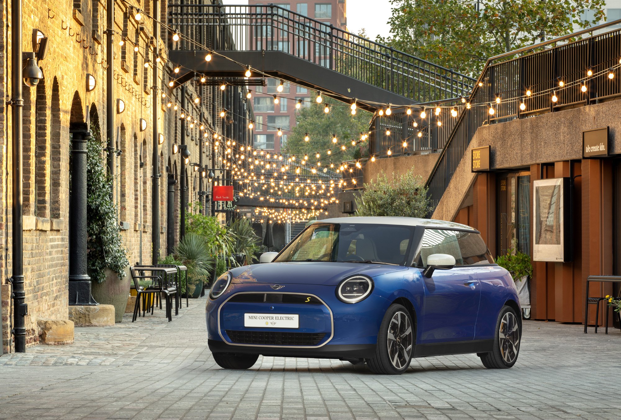 MINI Kings Cross.jpg