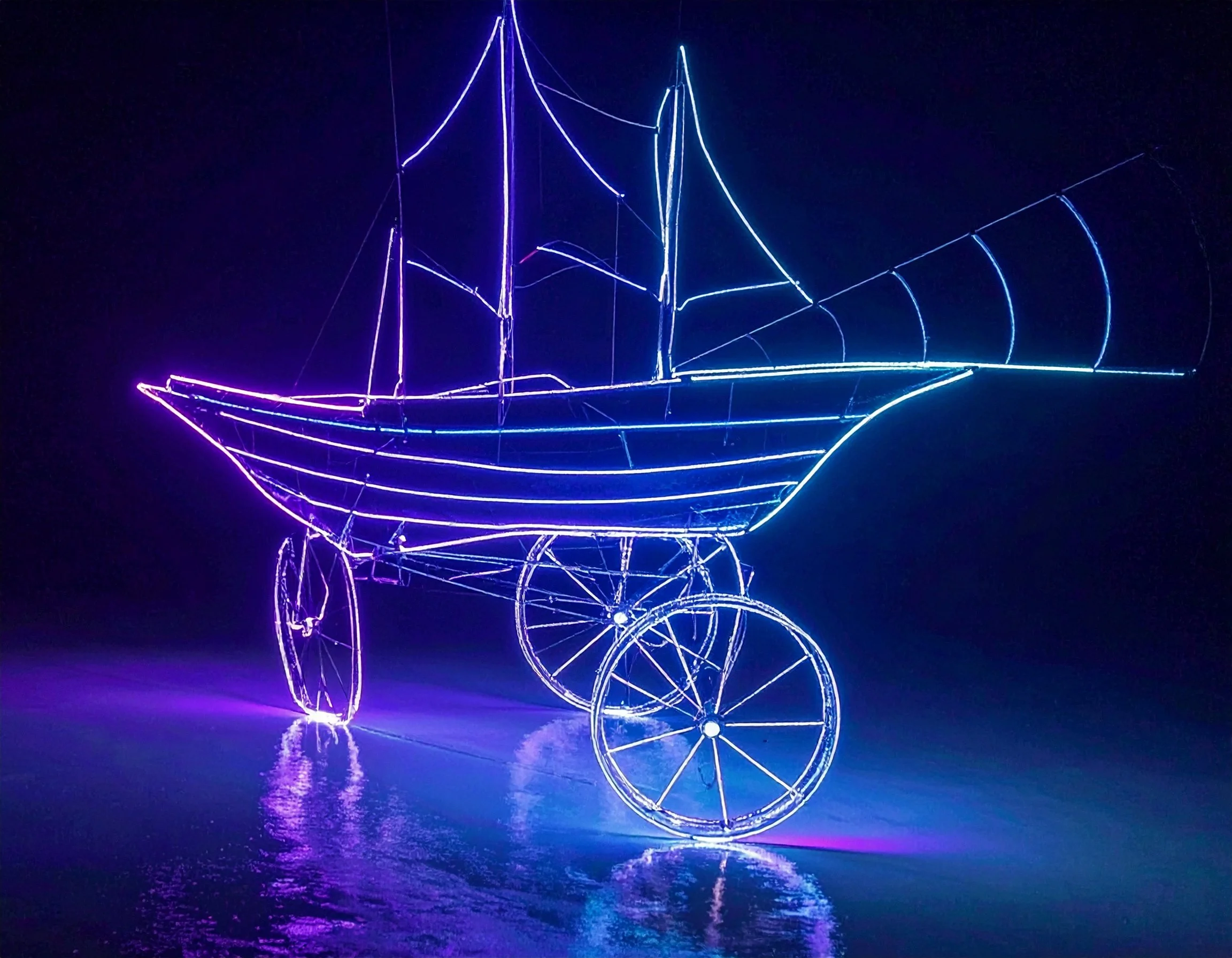 Firefly Neon sculpture boat 682092.jpg