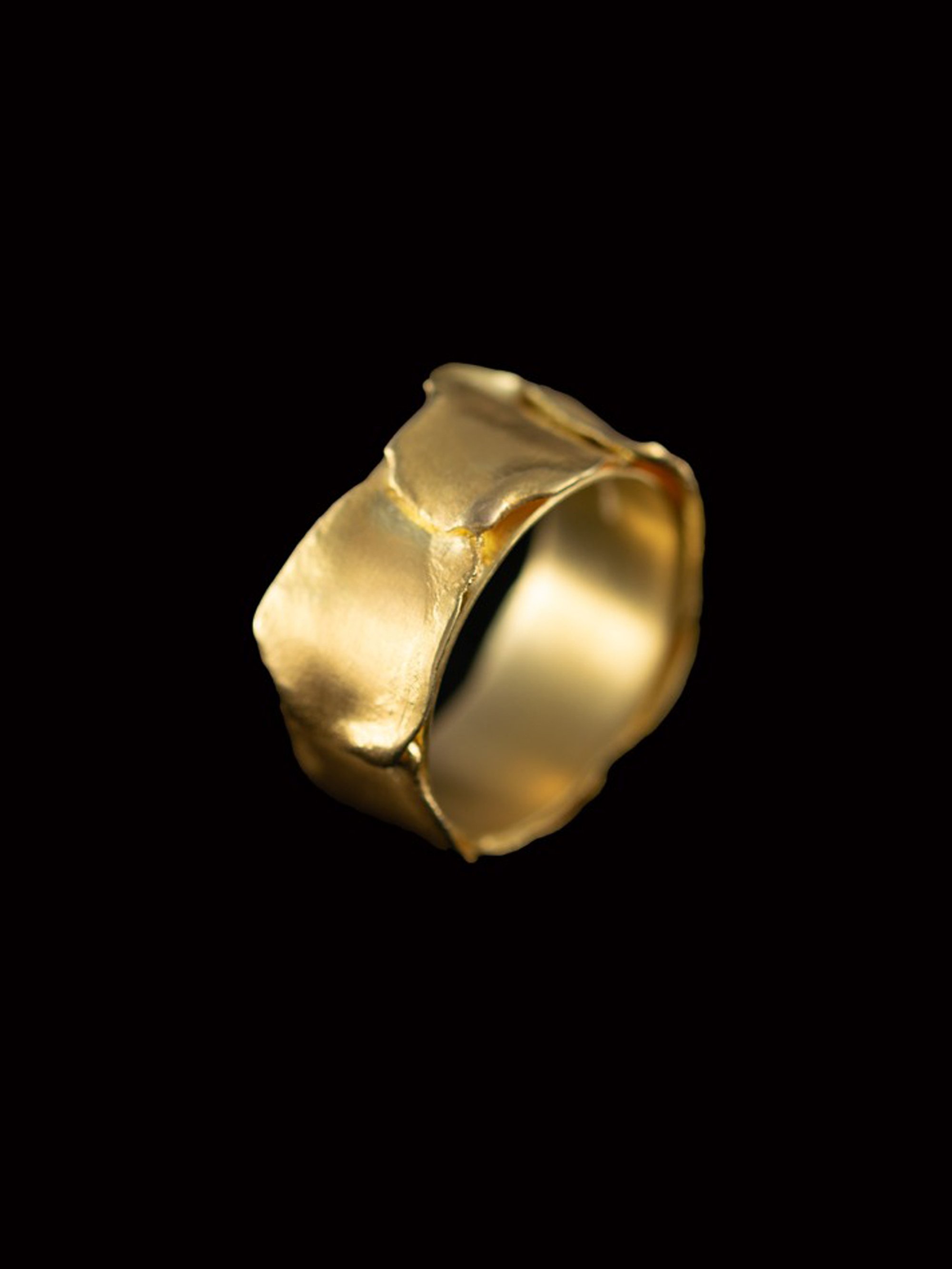 Flakes of Gold Ring