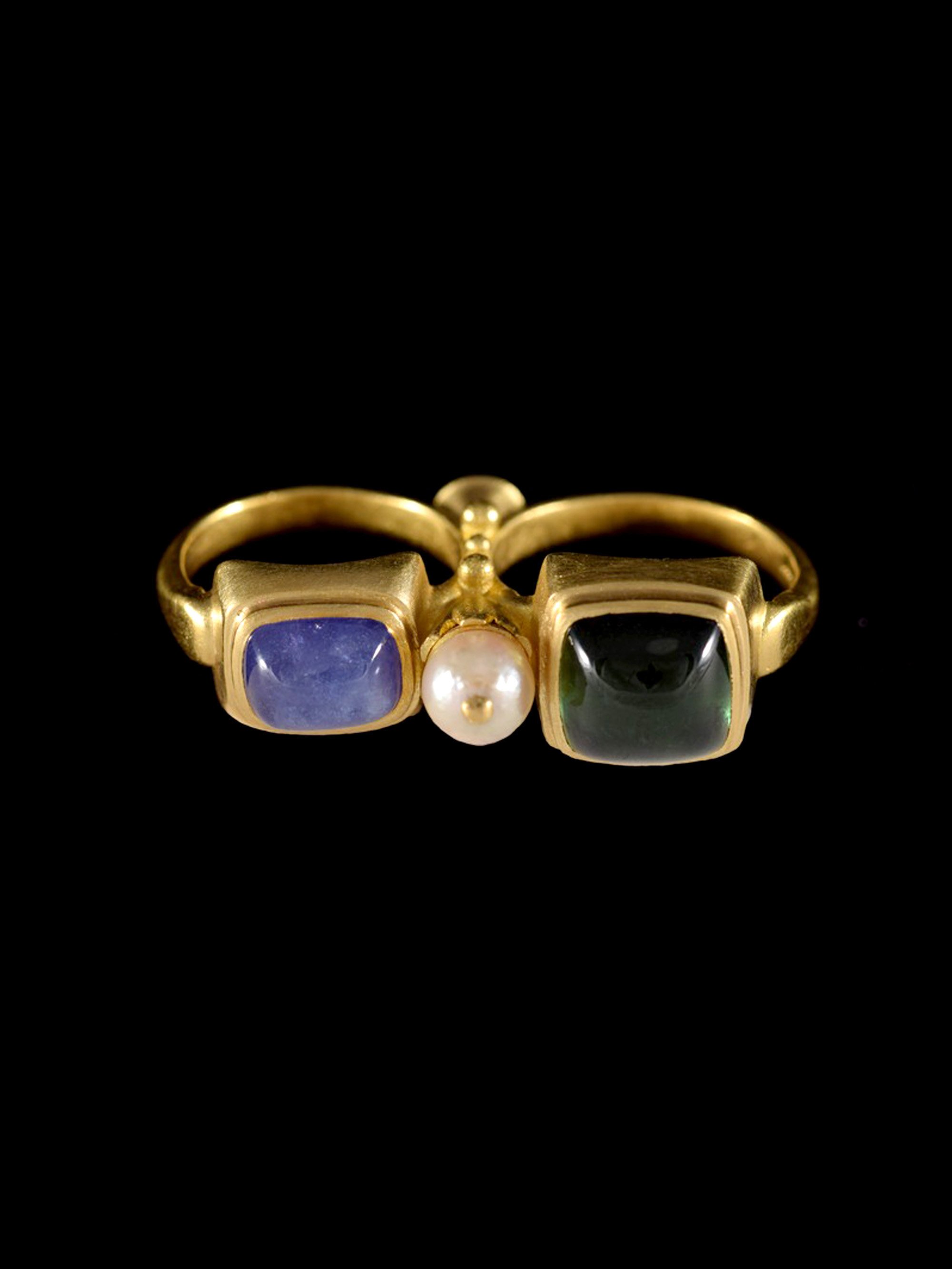 Double Roman Ring