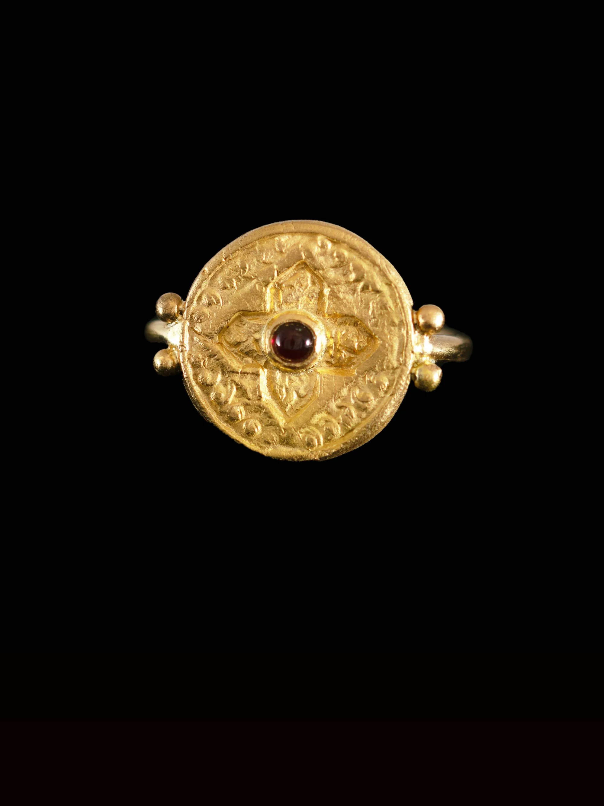 Byzantine ring