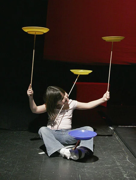 circustheatricks.com