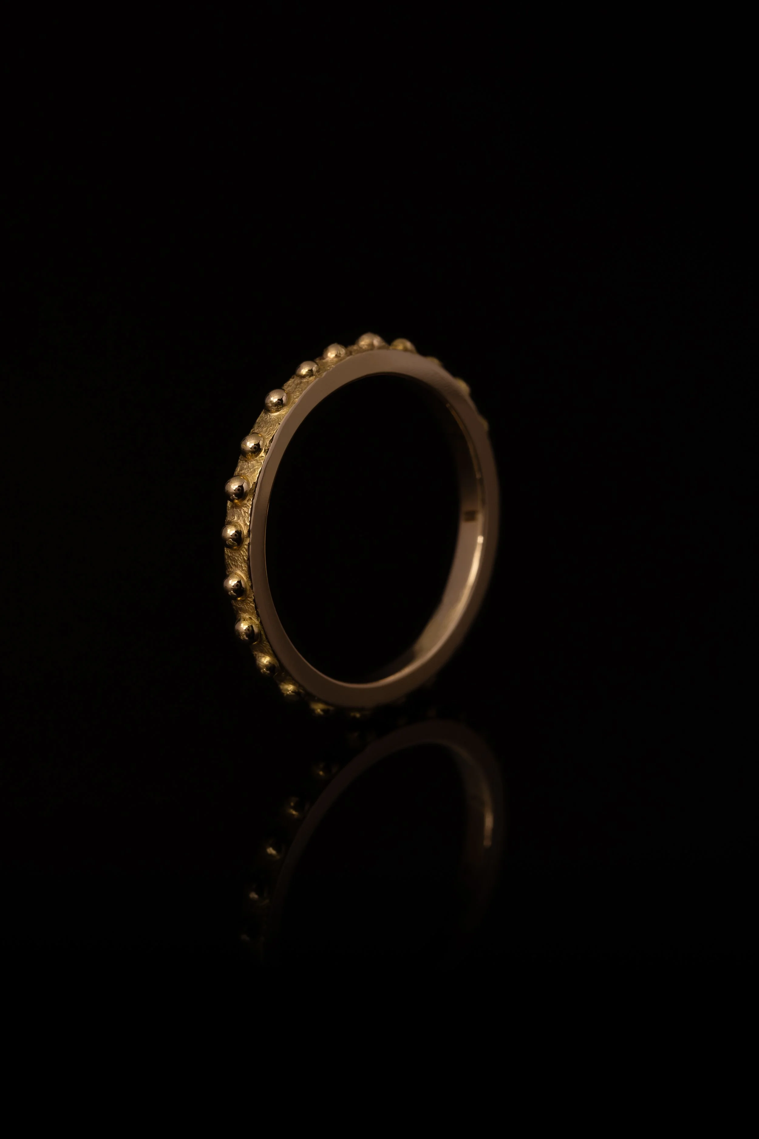 02. Chloe-Hoquet_bague-granulation - Chloé Hoquet.jpg