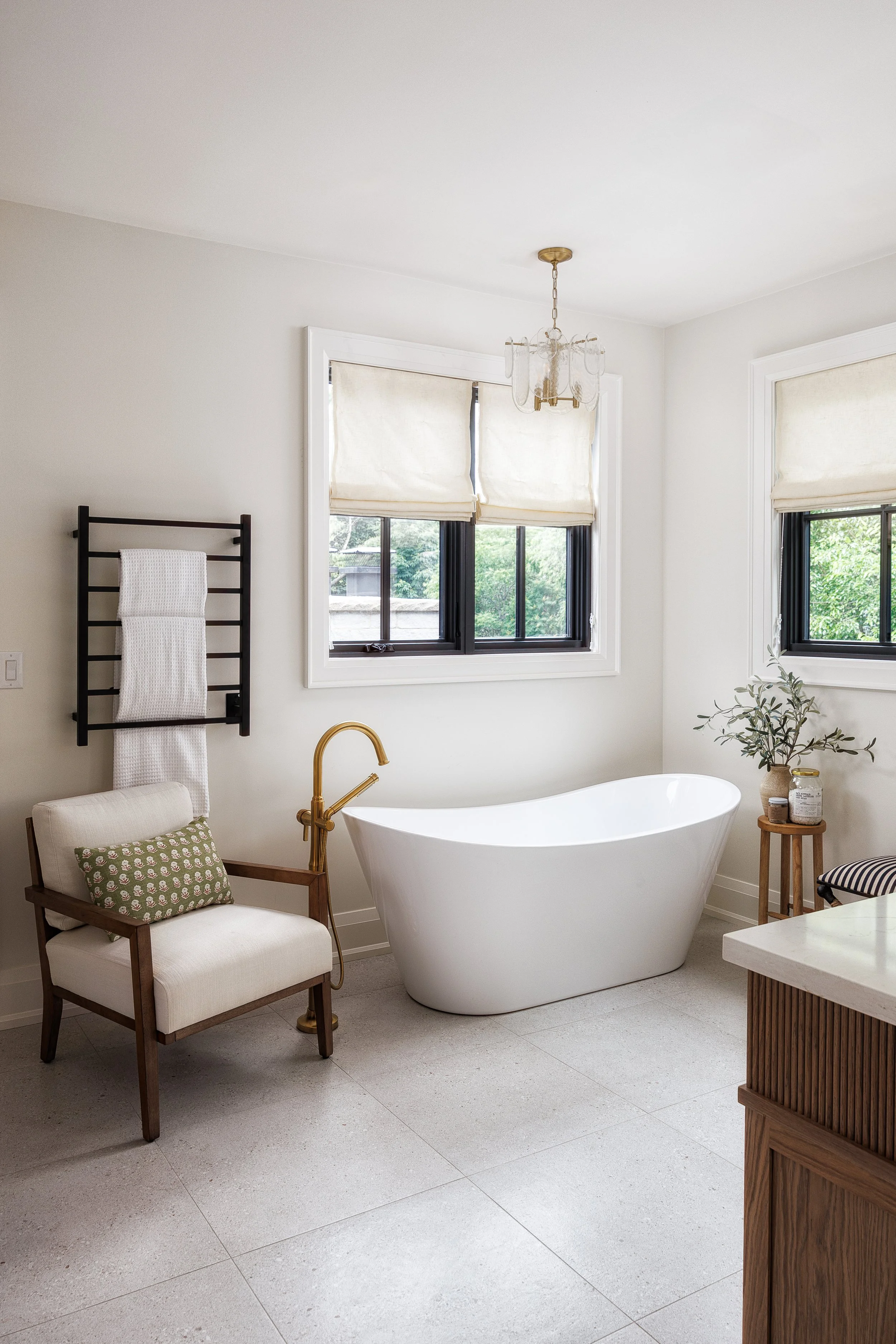 Avon-Primary-Bath-5.jpg