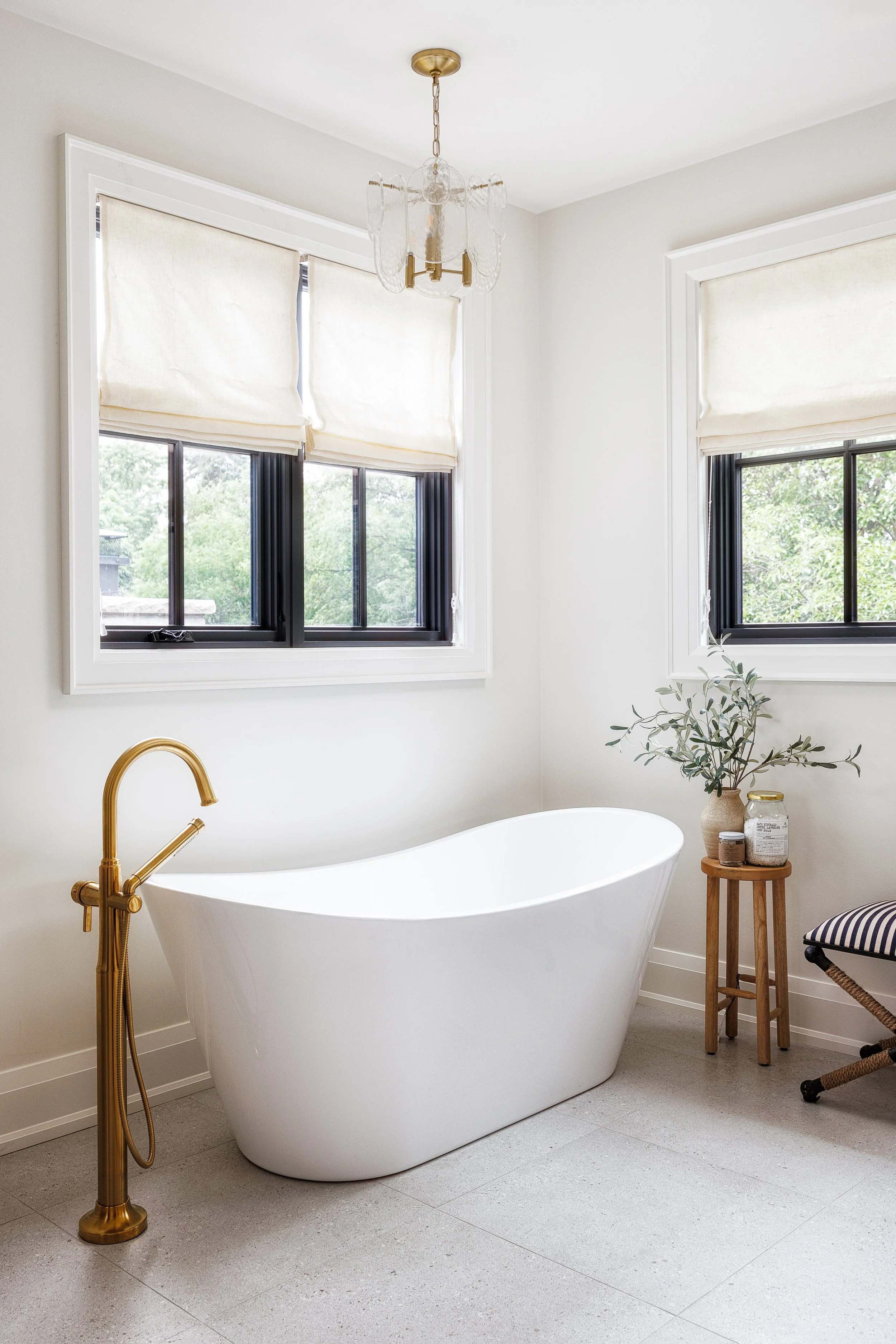 Avon-Primary-Bath-7.jpg