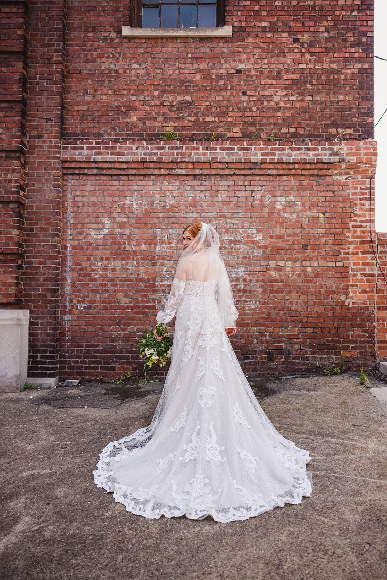 Peoria Illinois Warehouse District Wedding Photography