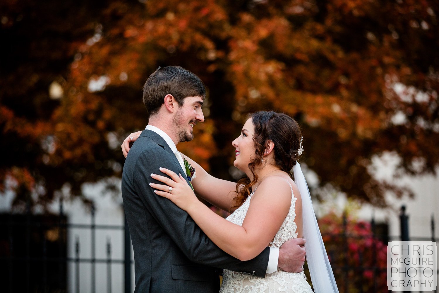 Peoria IL Fall Wedding