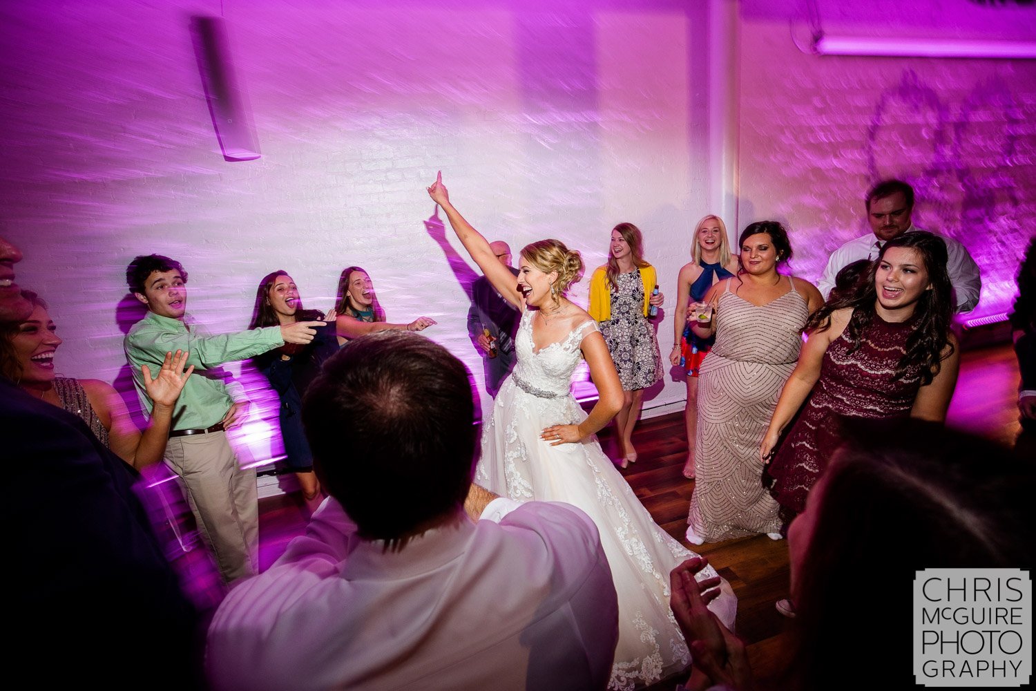 bride dancing at wedding reception peoria