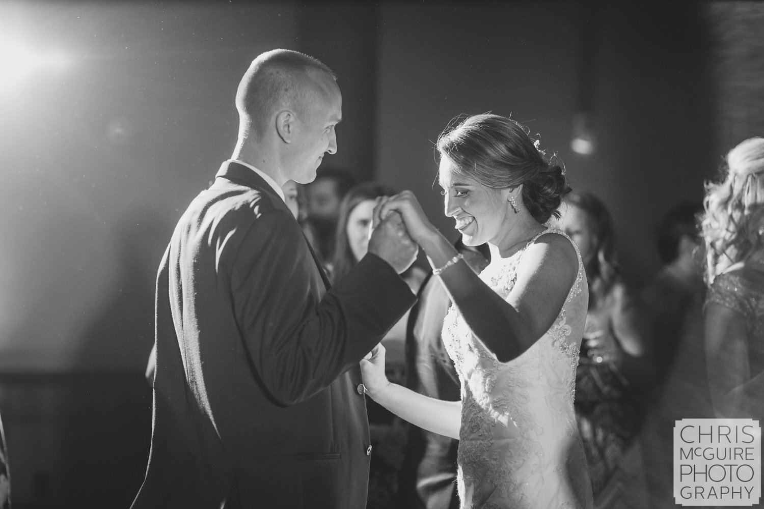 bride groom dancing