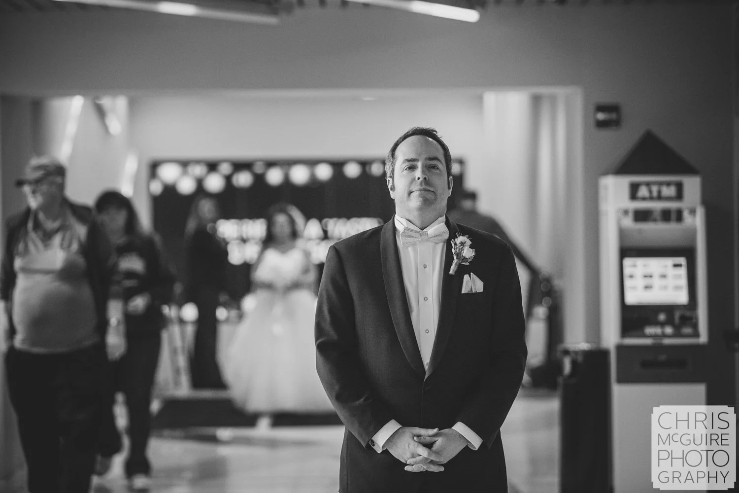 groom waiting for bride