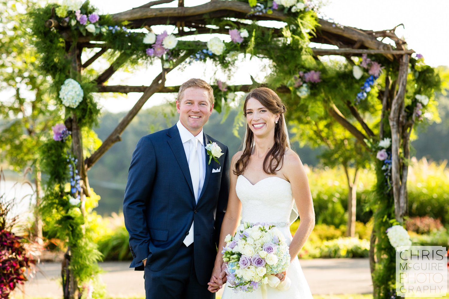 bride groom outdoor portrait