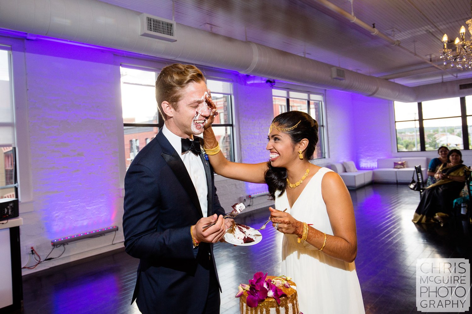 bride groom cake smash