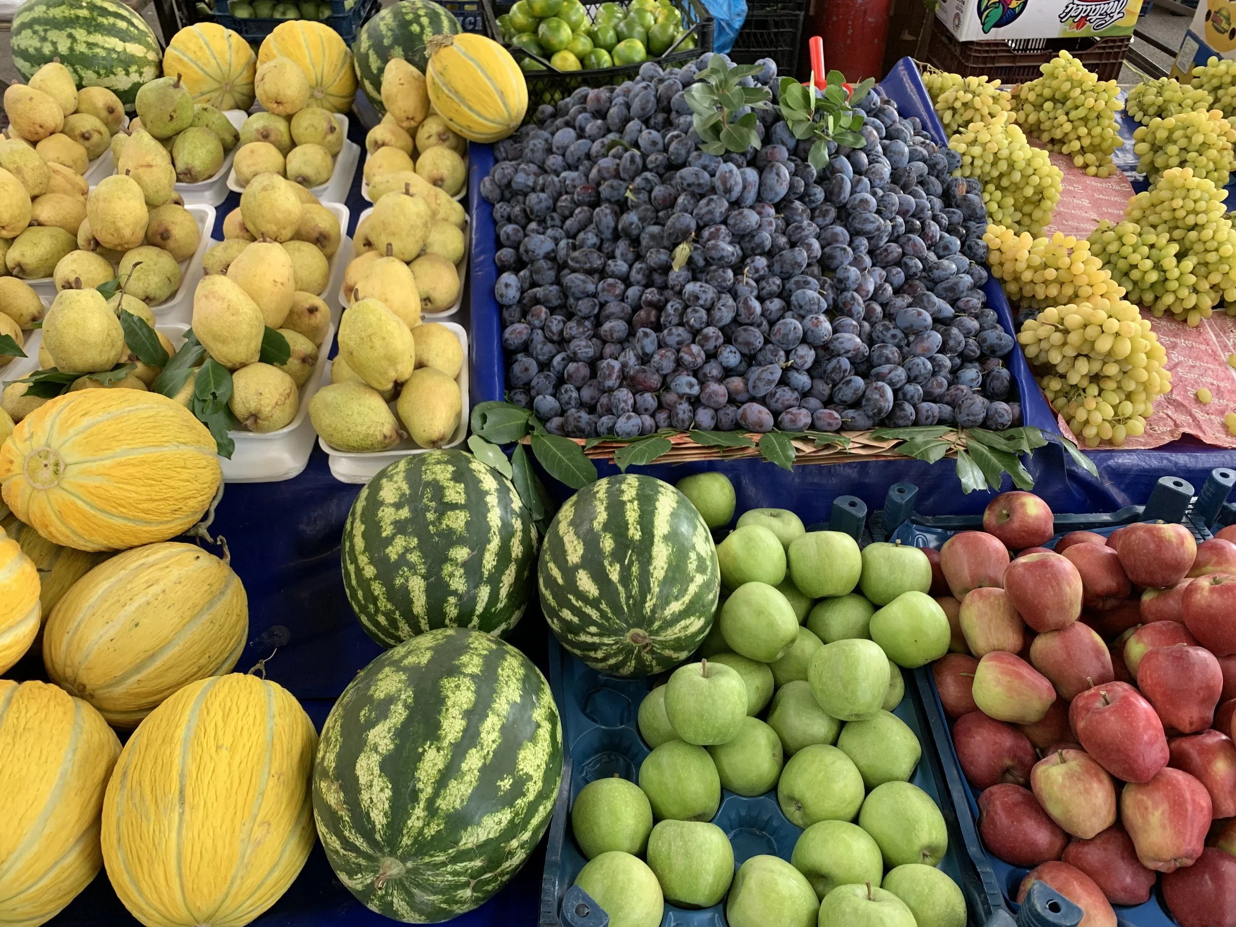 Farmer's market in Istanbul.JPG