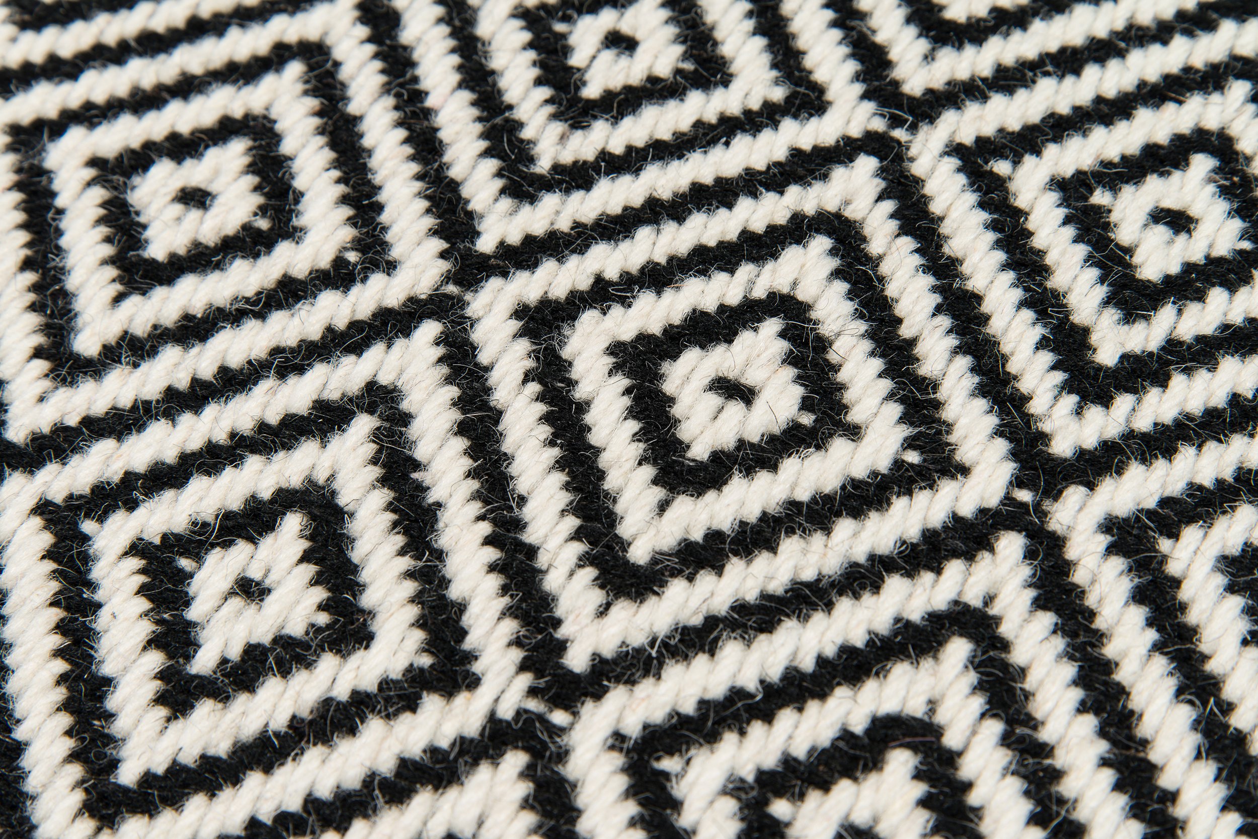 Diamond - Black