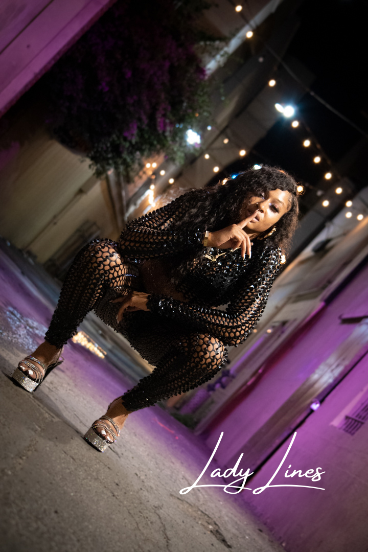 Lady Lines (2) (1).PNG