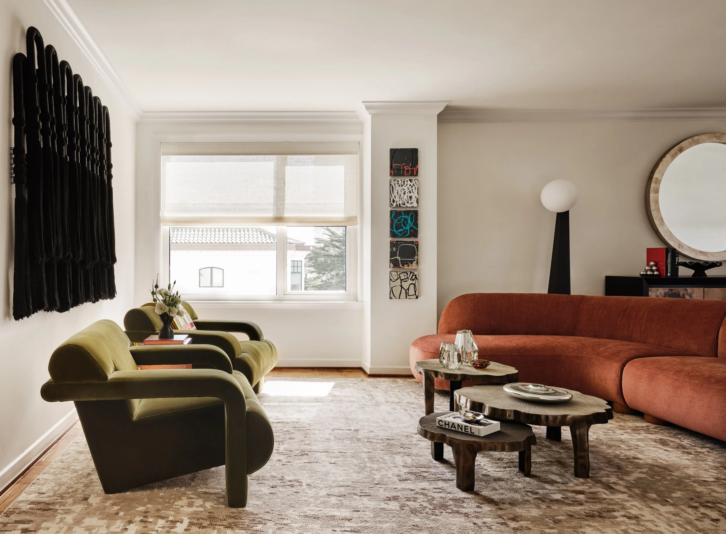 1000Green_402_Living_01.jpg