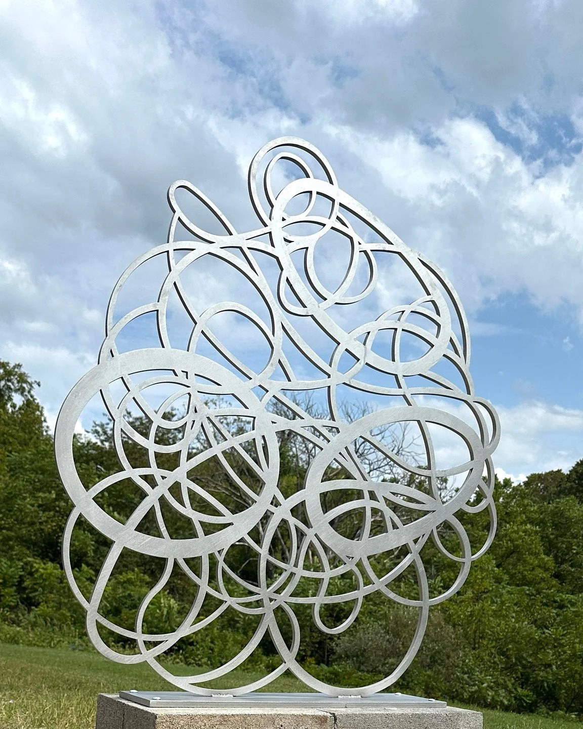 THREE TWINS stainless steel 48 x 48 2026