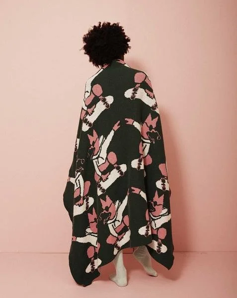 Ali Mac is a Connecticut-based artist working across mediums. Her style is characterized by loose, organic lines and candy-colored hues. Ali is represented by Totally Reps, a boutique illustration agency representing artists worldwide.