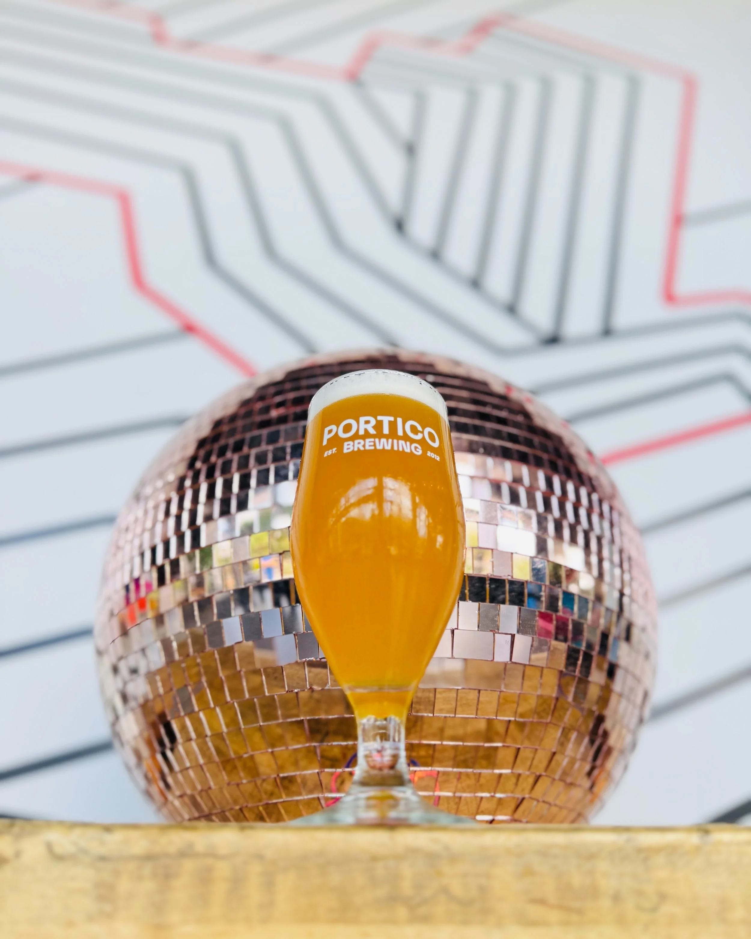 Luster | IPL | 5.8% | Crisp, light-bodied India Pale Lager brewed with Paradigm, Krush and Nectaron hops. Expect bright notes of peach, pear and guava layered over a clean lager finish.