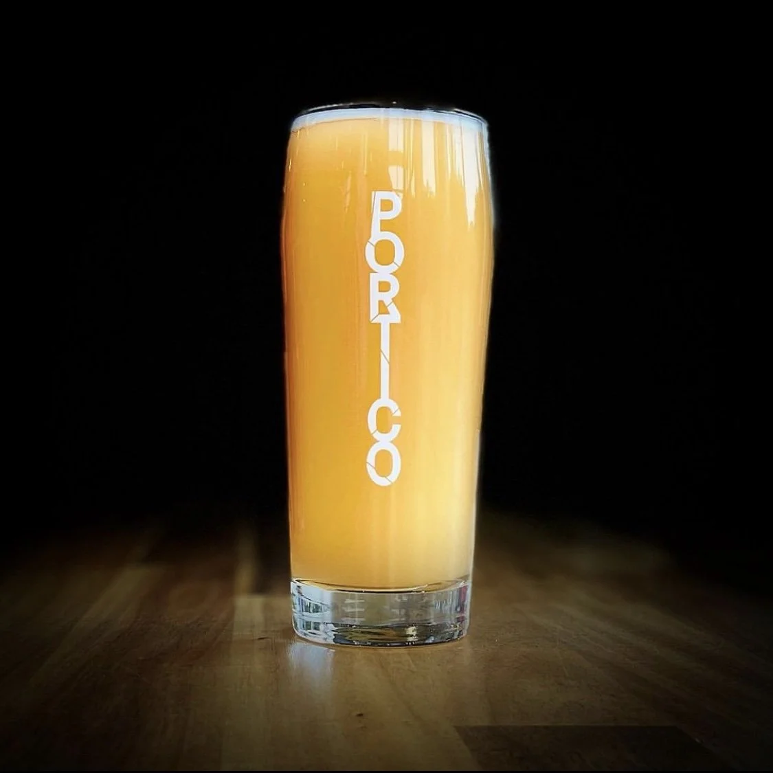 Dam Free | German Wheat | 4.8% ABV | Collaboration with Charles River Watershed. Sweet wheat, light spice and aromas of fruit and clove.