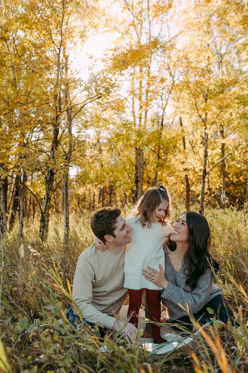Calgary Fall Family Photography. Photographed by Kristina Nichol Photography in Fish Creek Park.