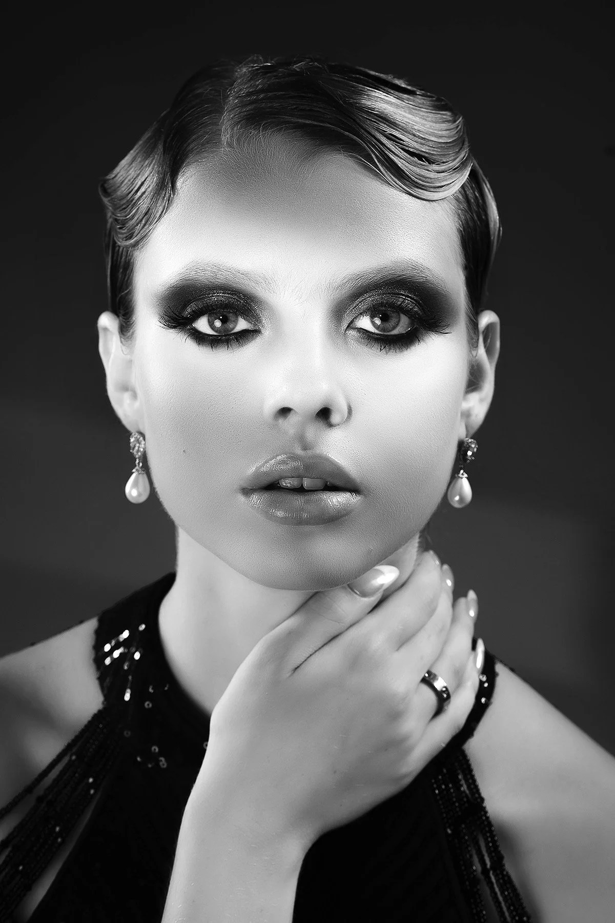 Photo: Greg Hollar
Model: Ava Gits
Hair & Makeup: Me