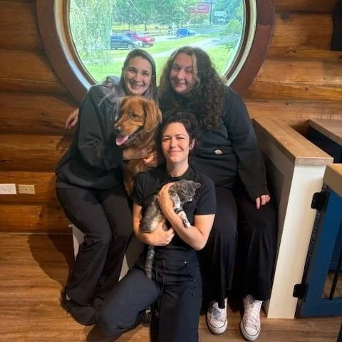 Bring your pet to work day 😍🐕️🐈&zwj;⬛⁠
⁠
⁠
⁠
#bringyourpettowork #vettechpets #nbvstaff #narrowsburgvet #narrowsburgny