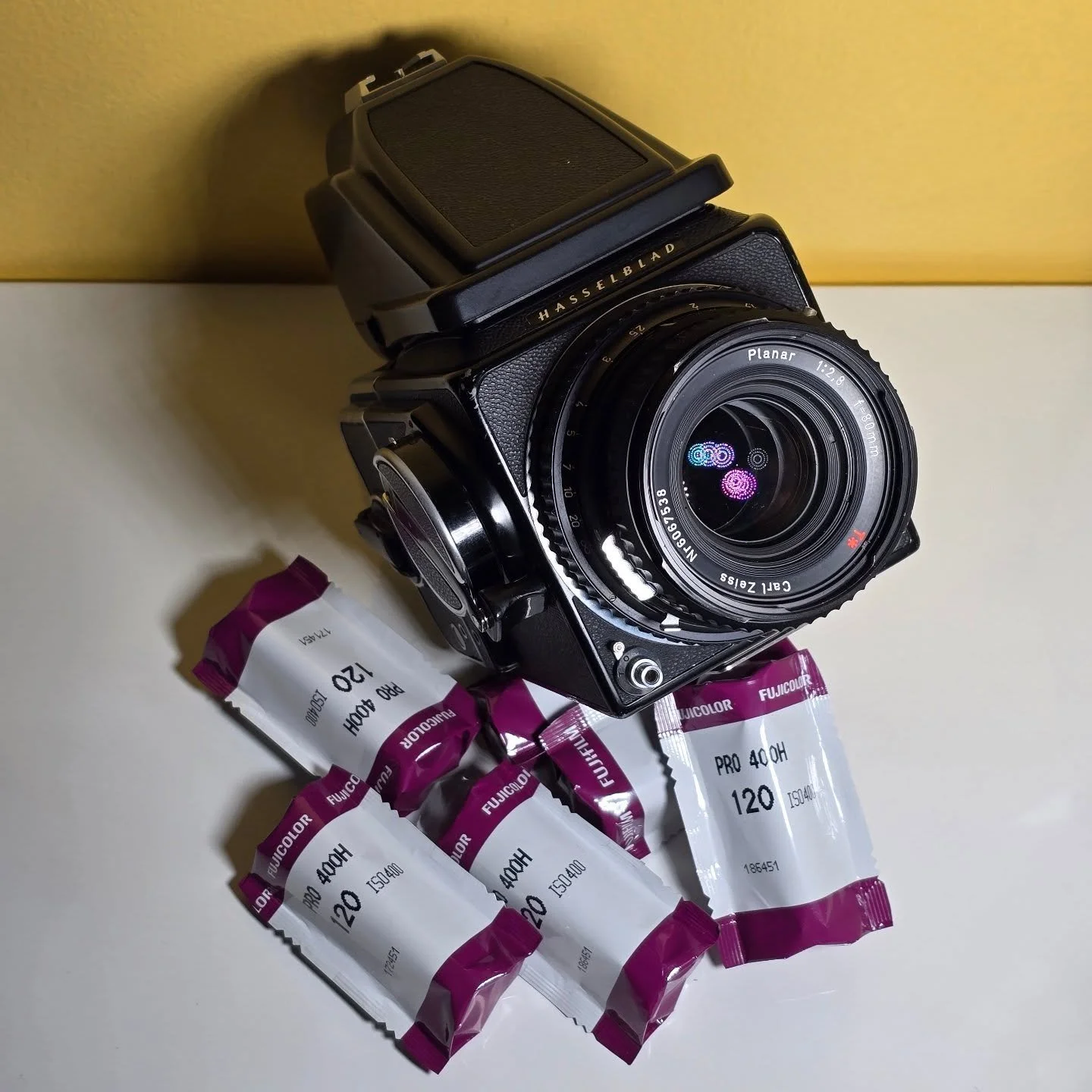 Just got another one in! An absolute all time favorite of ours here at the lab. In today is a black 500cm with a bright screen, eye level finder, 12 back, and legendary 80mm 2.8. We strongly recommend checking out the camera in person. You'll see why