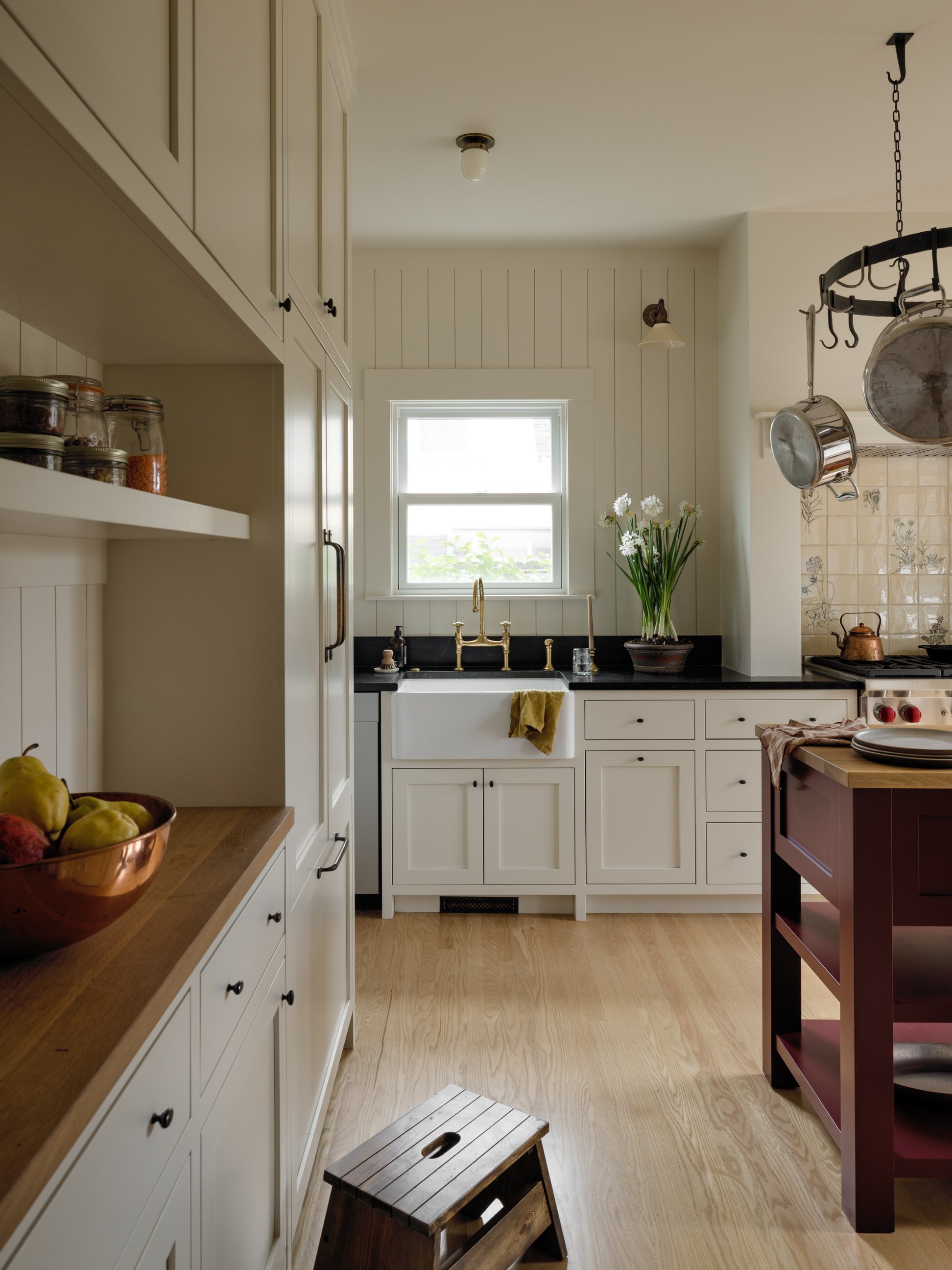 Miranda-Estes-Photography-Chloe Deane Design-Ballard kitchen-2.jpg