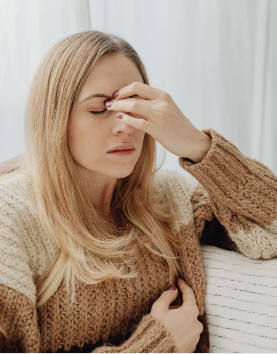 The Anxiety-Reflux Loop: How Hypervigilance Keeps You Stuck (And What to Do)