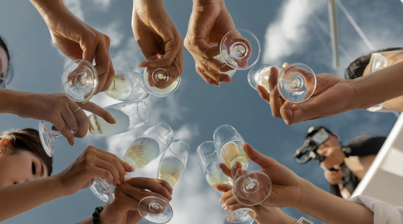 Reflux-Friendly Social Drinking: The Mocktail Guide