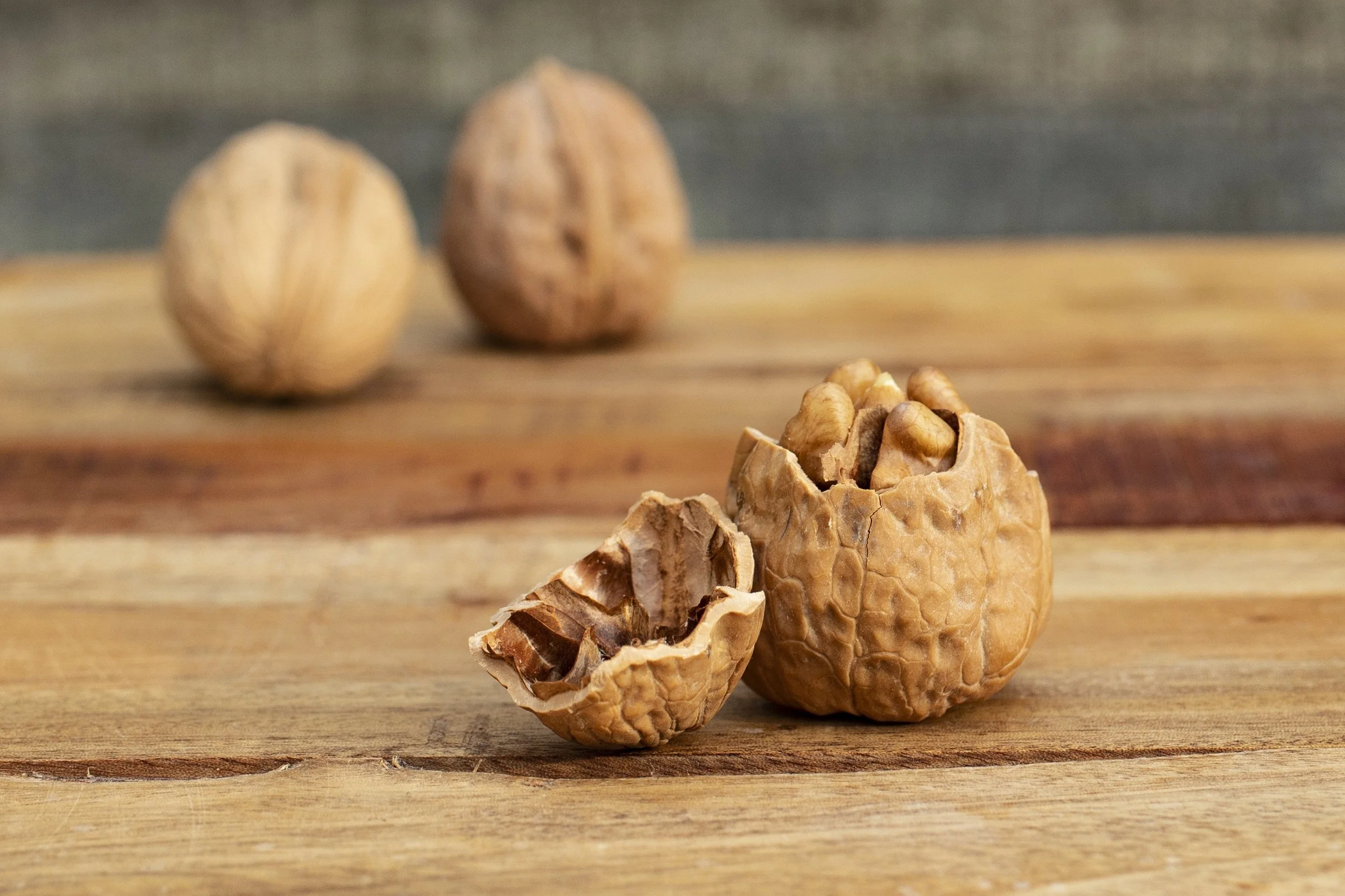Walnut, Acid Reflux Dietitian, Acid reflux-friendly Foods