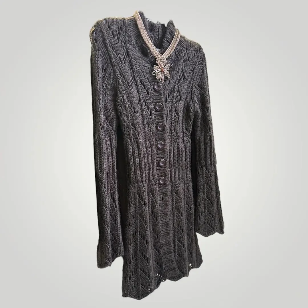 Sweater weather wont seem to leave us!

#sweaterweather #boutique #fashionstyle